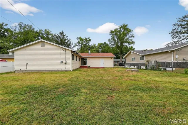 $200,000 | 2036 Retford Drive, Florissant, MO 63033