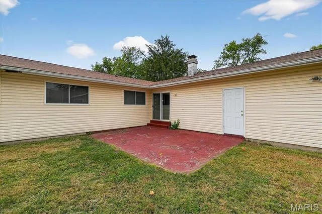 $200,000 | 2036 Retford Drive, Florissant, MO 63033