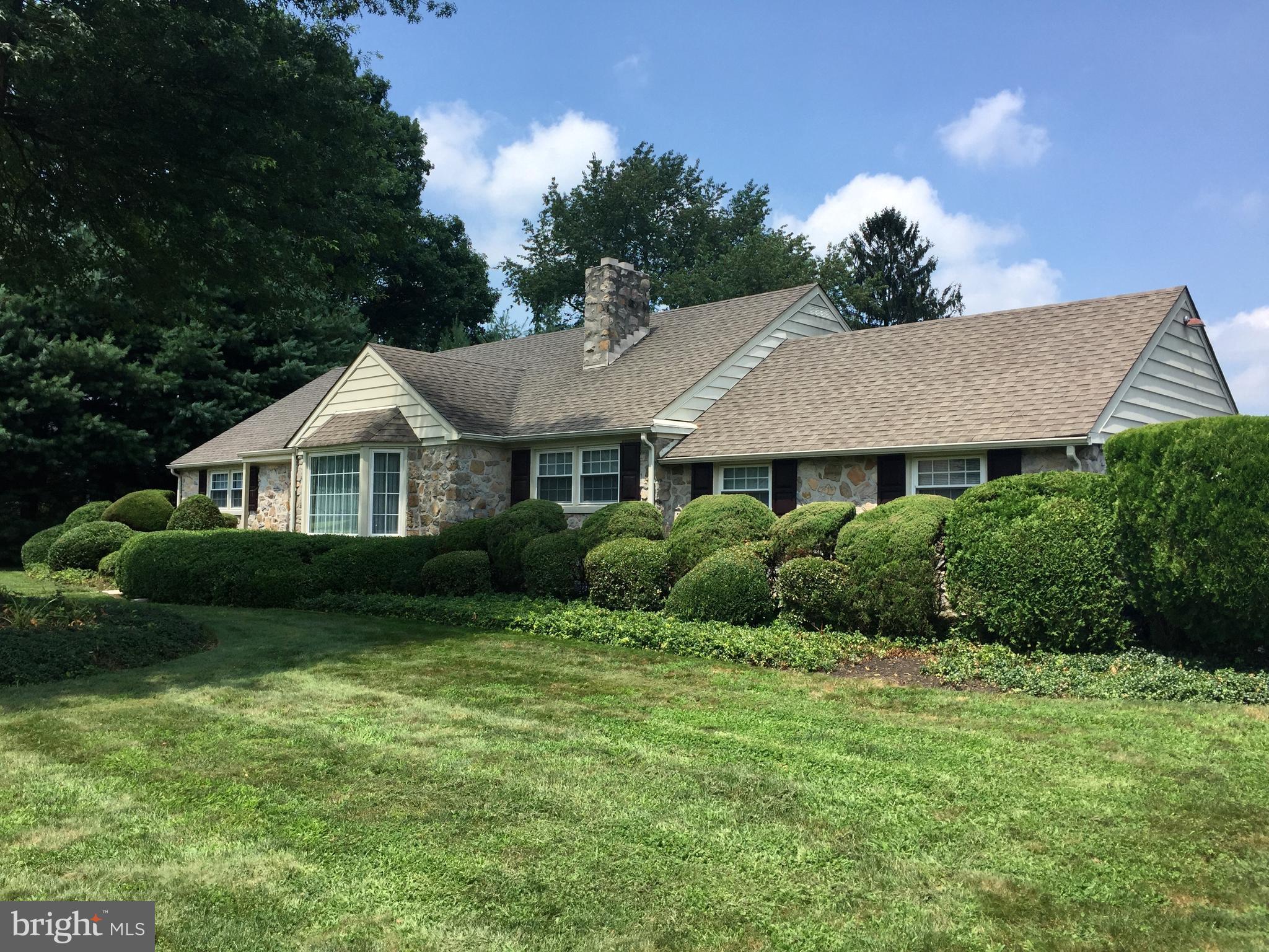 2150 Winthrop Road Huntingdon Valley, PA 19006 - Photo 2 of 45