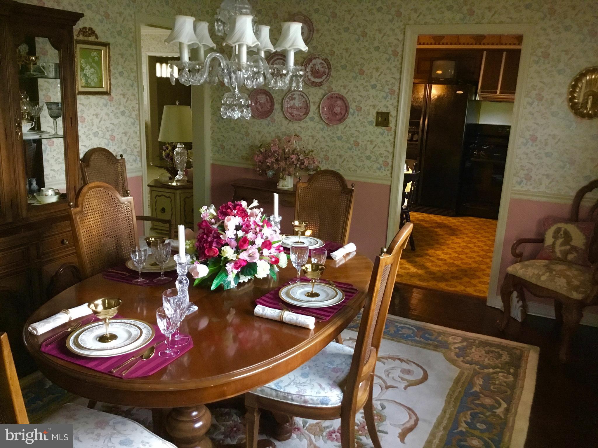 2150 Winthrop Road Huntingdon Valley, PA 19006 - Photo 12 of 45