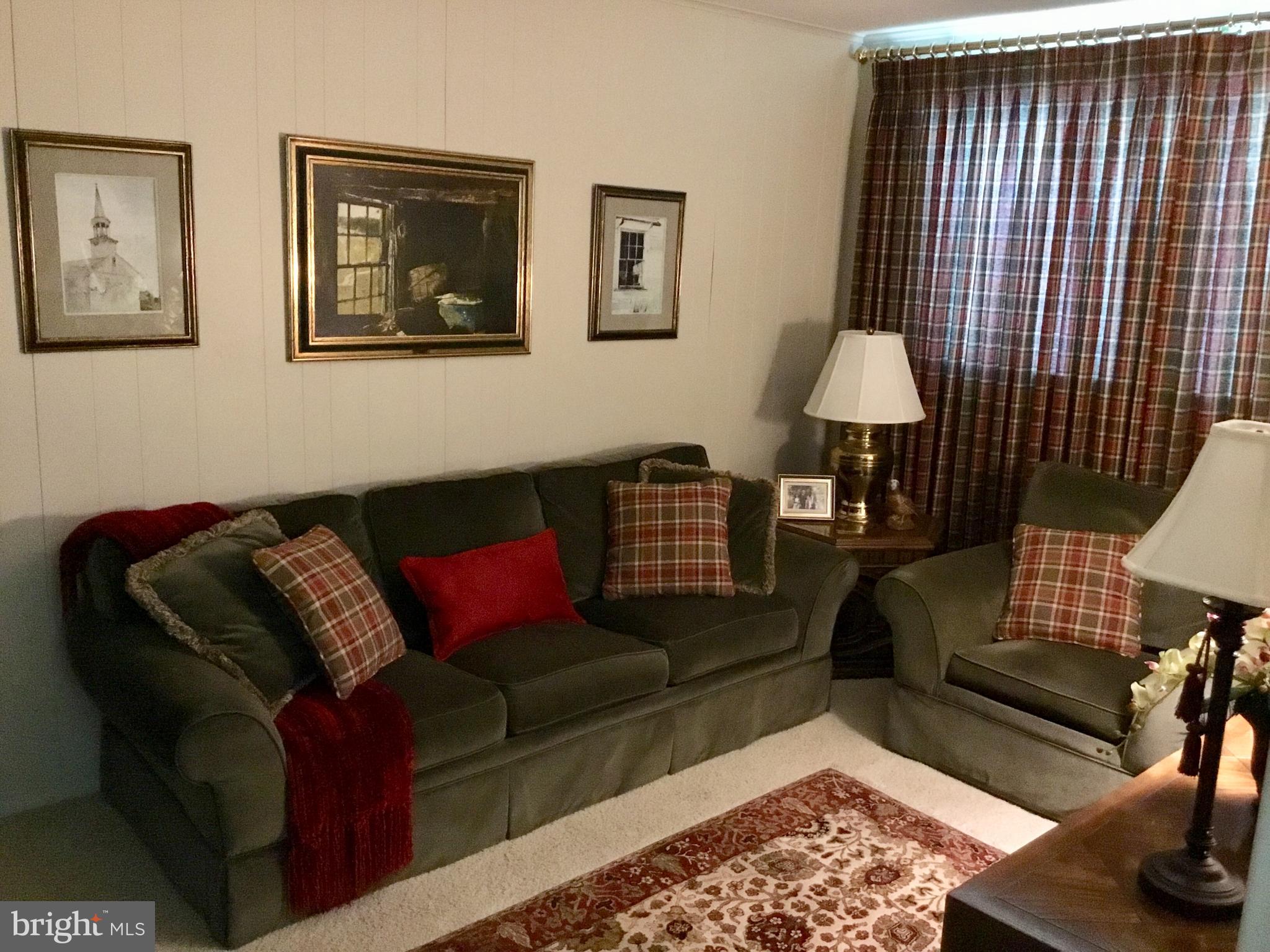 2150 Winthrop Road Huntingdon Valley, PA 19006 - Photo 10 of 45