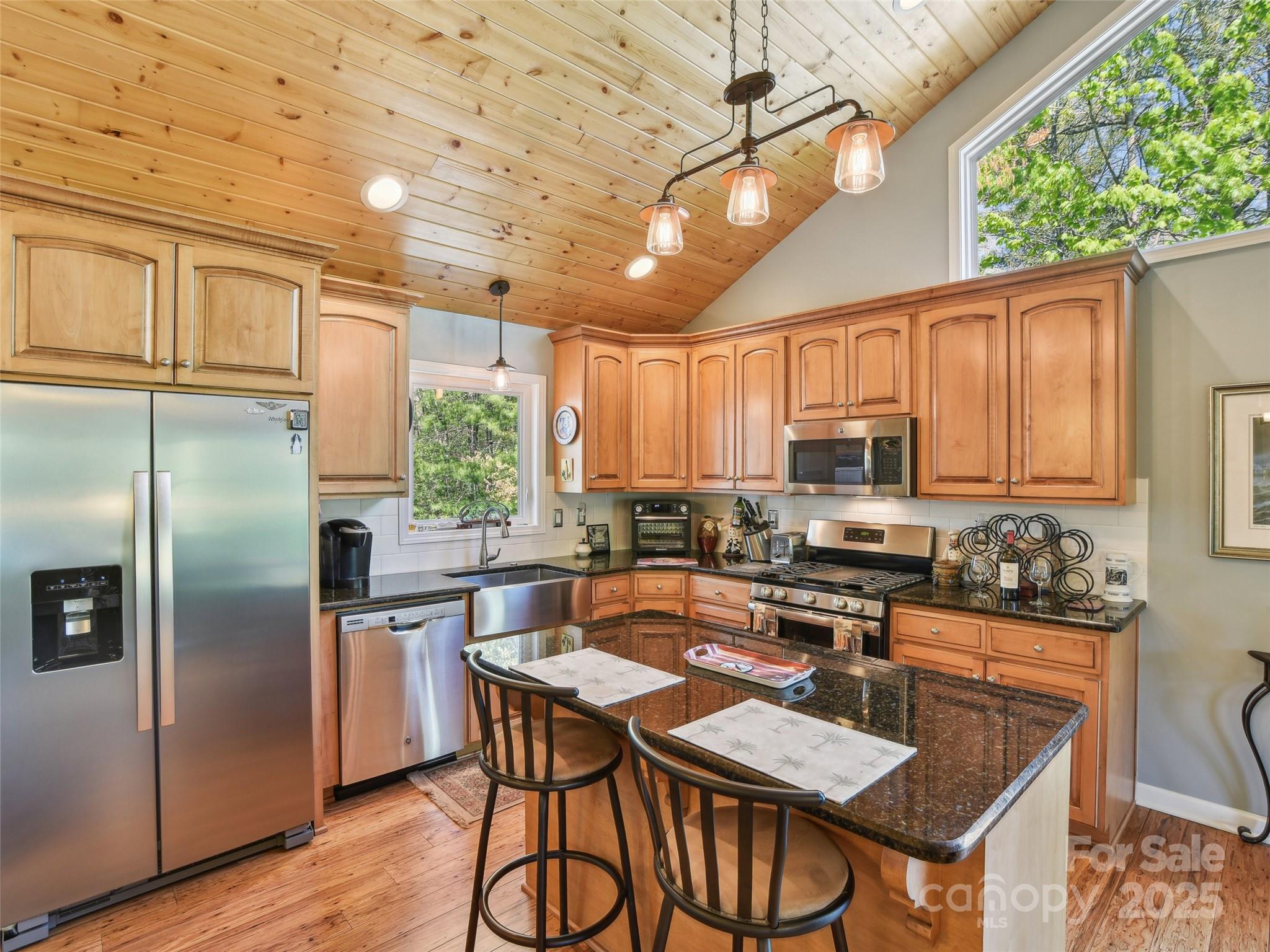 603 Oleta Road Hendersonville, NC 28792 - Photo 12 of 36 Gallery Image 12