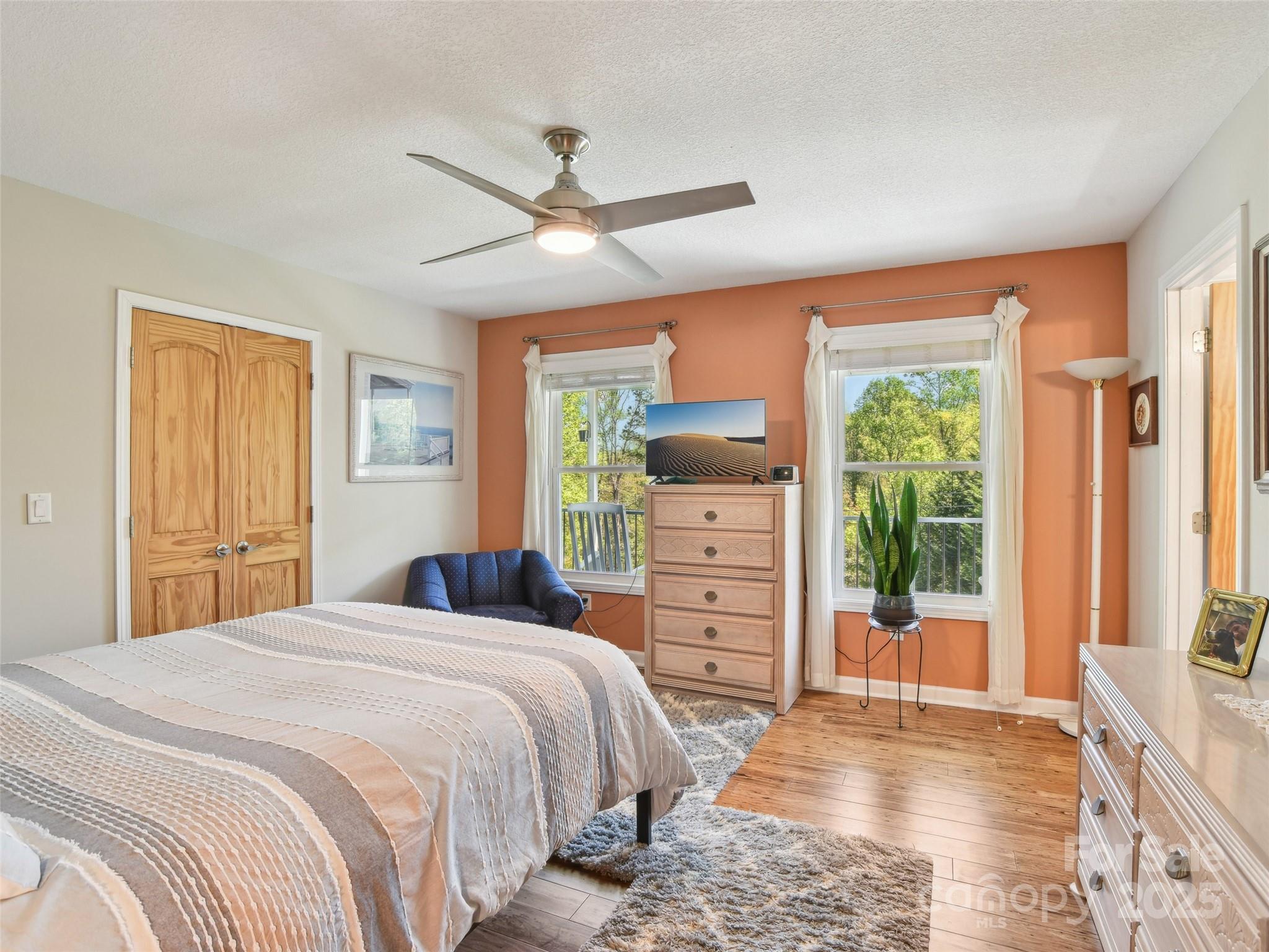 603 Oleta Road Hendersonville, NC 28792 - Photo 16 of 36 Gallery Image 16