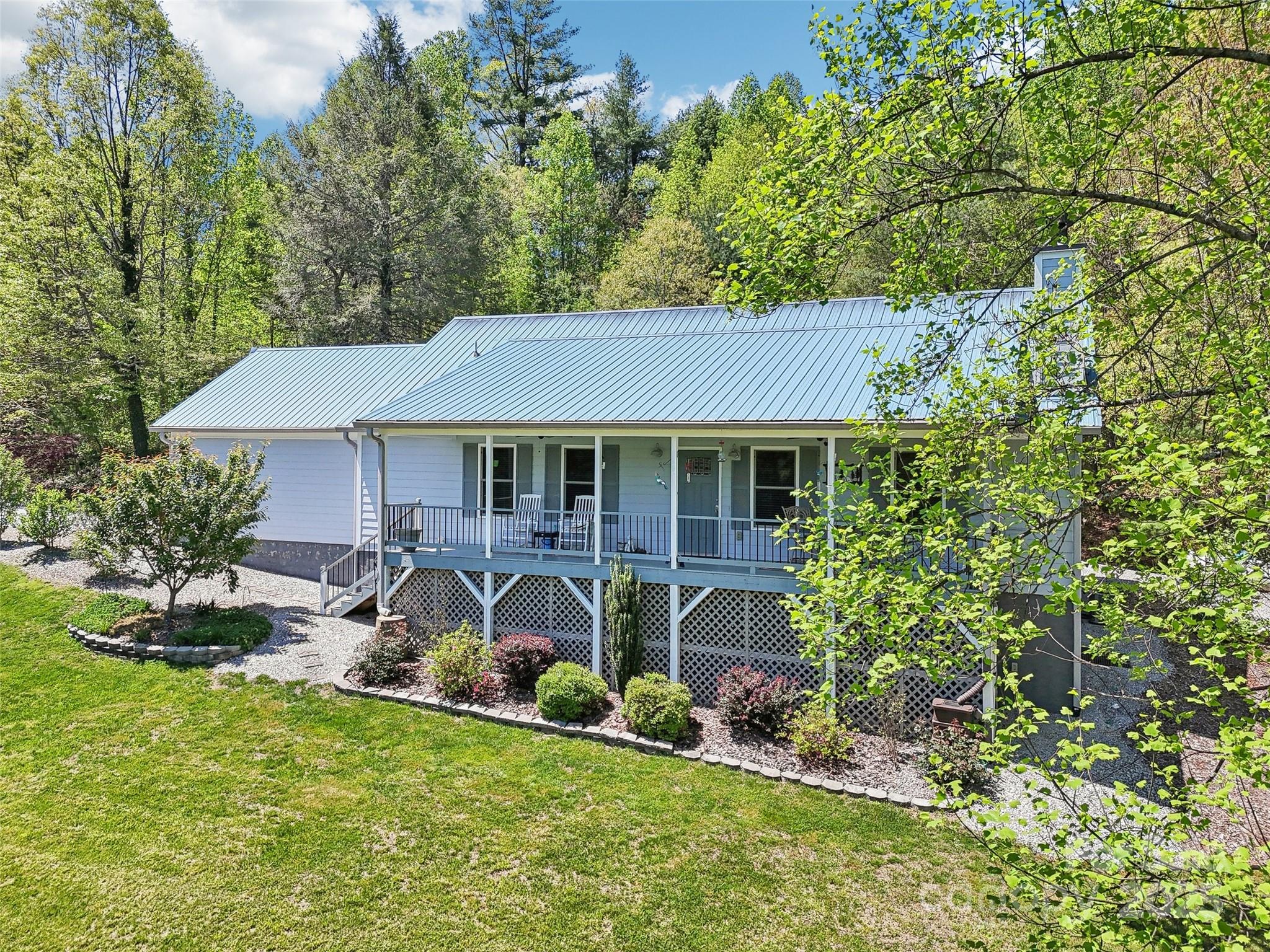 603 Oleta Road Hendersonville, NC 28792 - Photo 27 of 36 Gallery Image 27