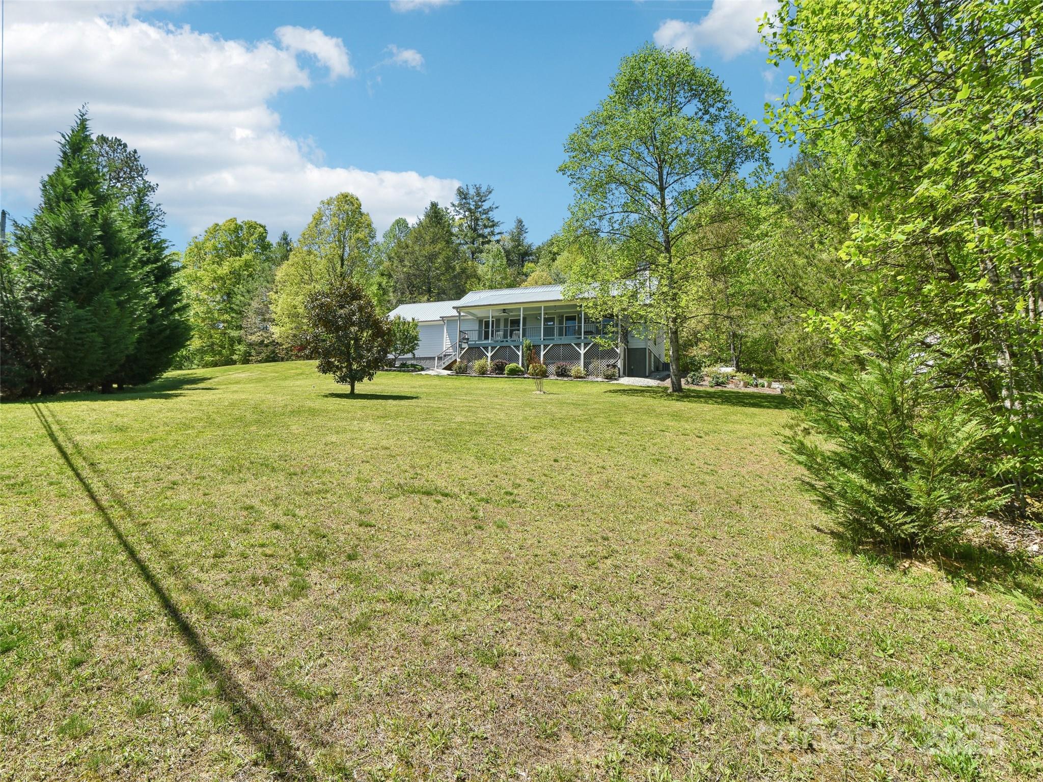 603 Oleta Road Hendersonville, NC 28792 - Photo 30 of 36 Gallery Image 30
