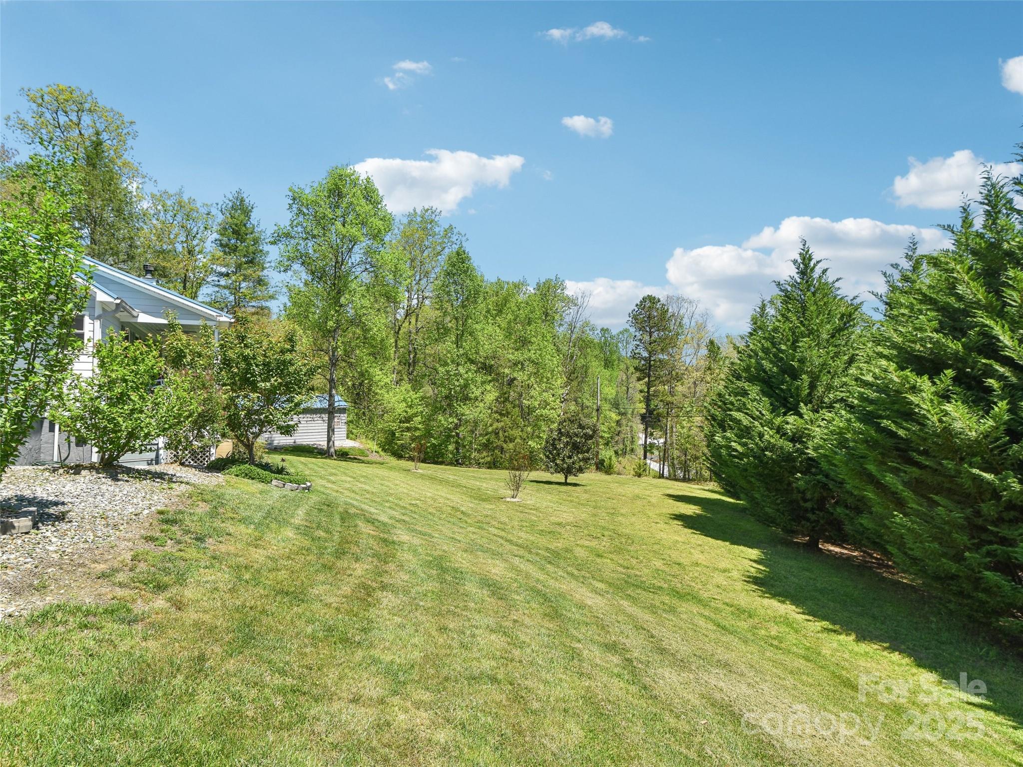 603 Oleta Road Hendersonville, NC 28792 - Photo 31 of 36 Gallery Image 31