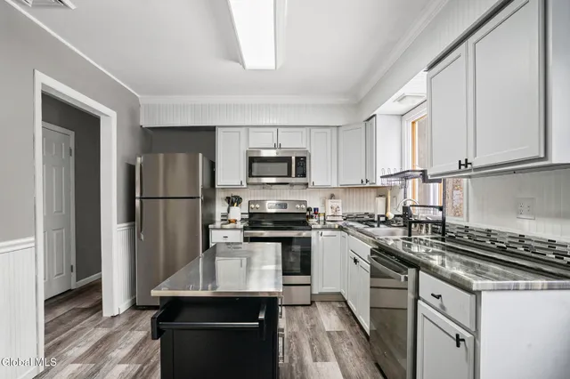 $325,000 | 47 Mountain Road, Hadley, NY 12835