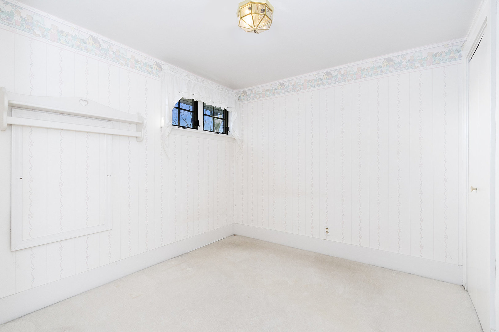 1909 Evergreen Road Homewood, IL 60430 - Photo 18 of 27 a view of an empty room