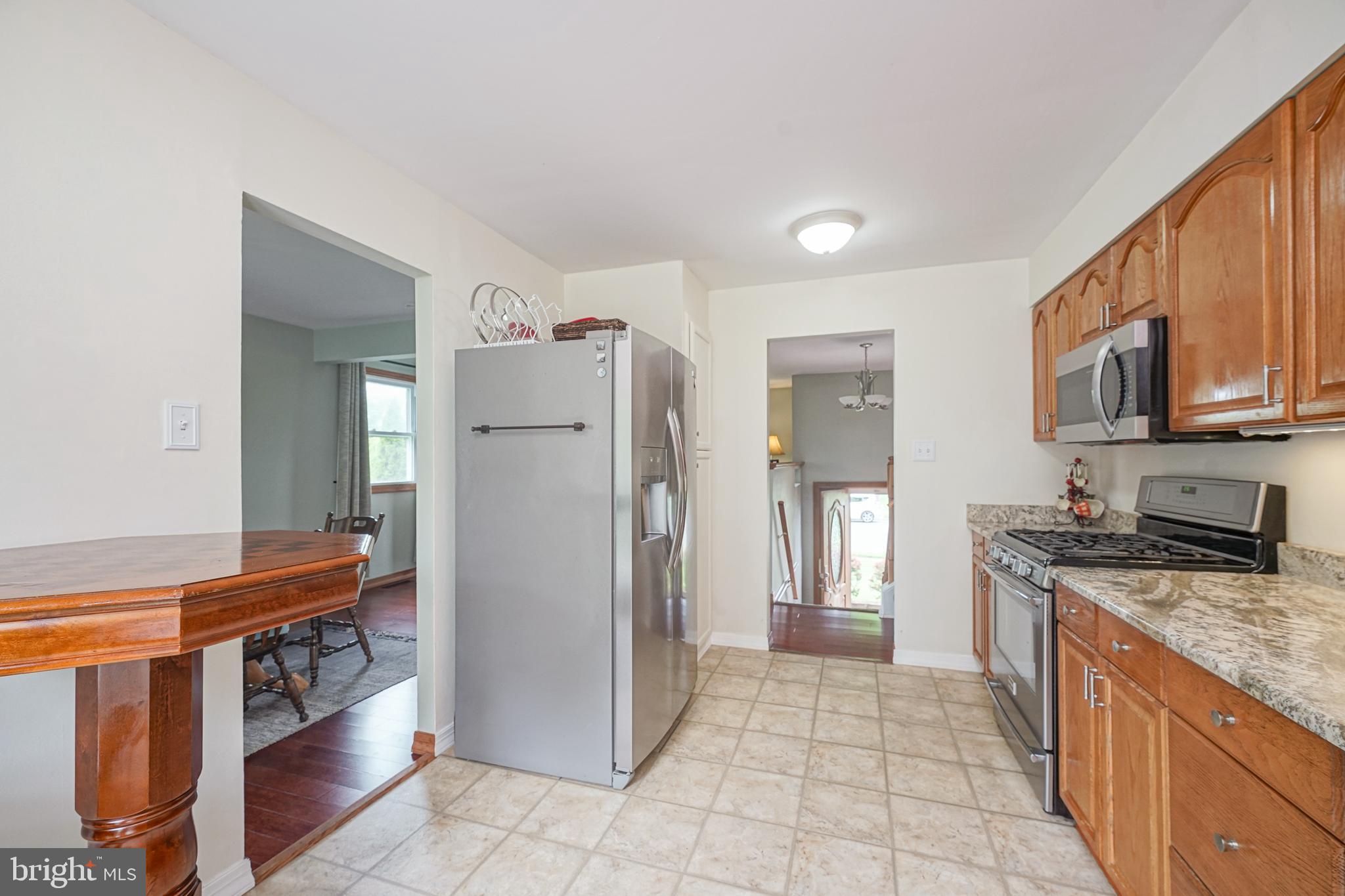 2402 Andover Road Cinnaminson, NJ 08077 - Photo 14 of 43 Gallery Image 14