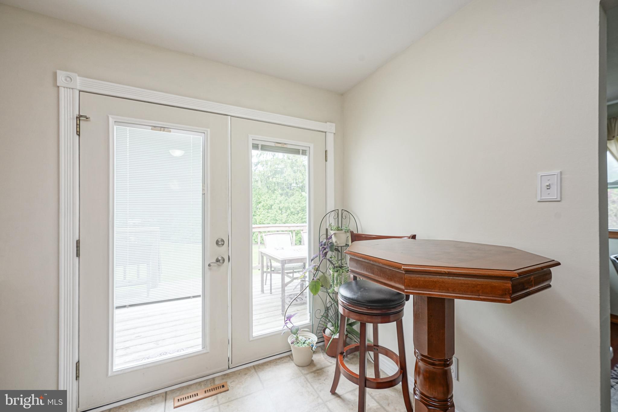 2402 Andover Road Cinnaminson, NJ 08077 - Photo 15 of 43 Gallery Image 15