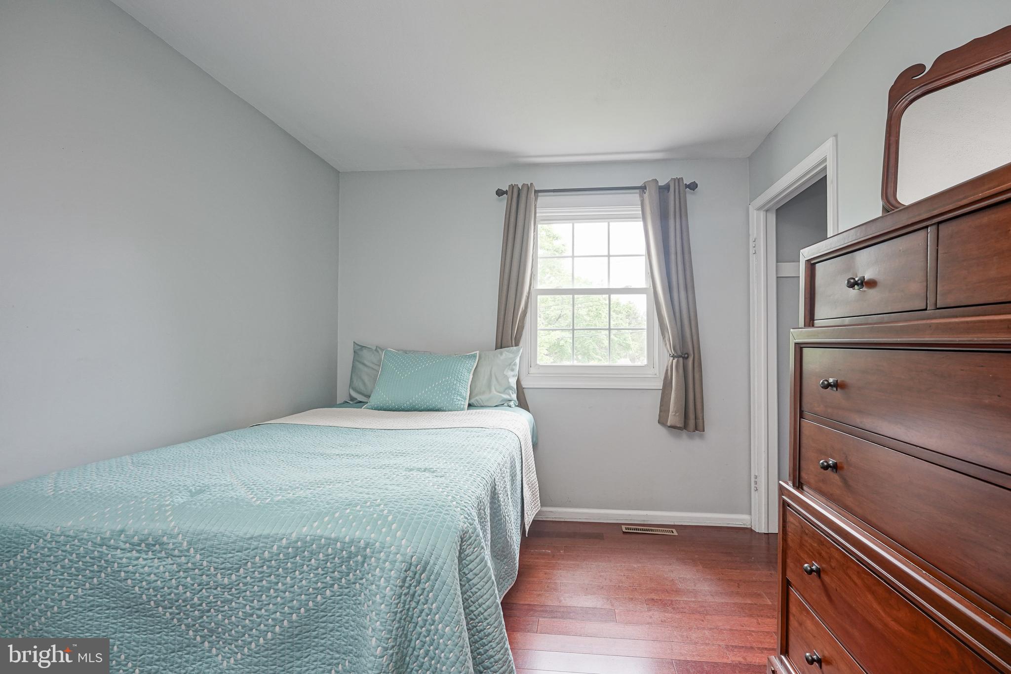 2402 Andover Road Cinnaminson, NJ 08077 - Photo 17 of 43 Gallery Image 17