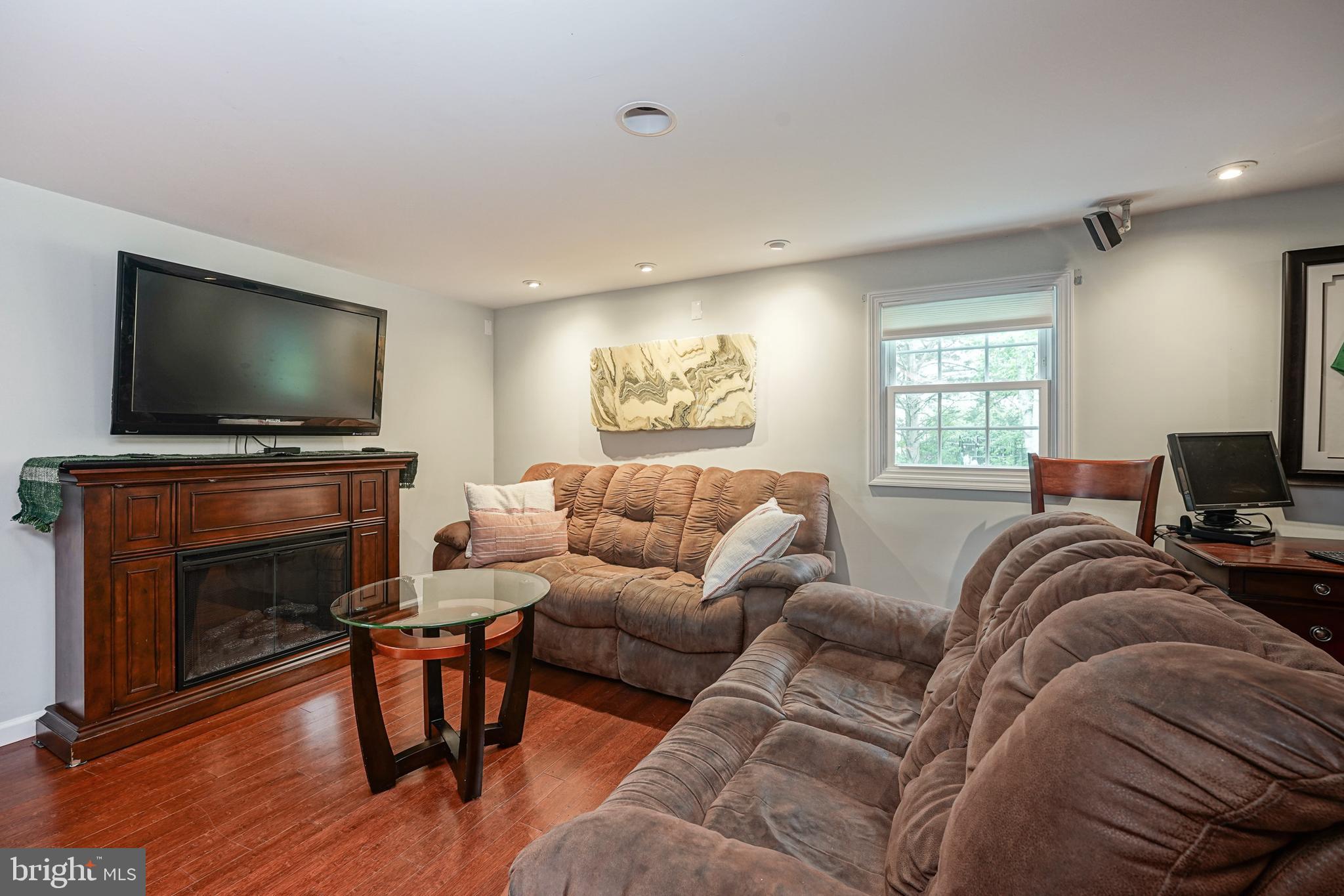 2402 Andover Road Cinnaminson, NJ 08077 - Photo 30 of 43 Gallery Image 30