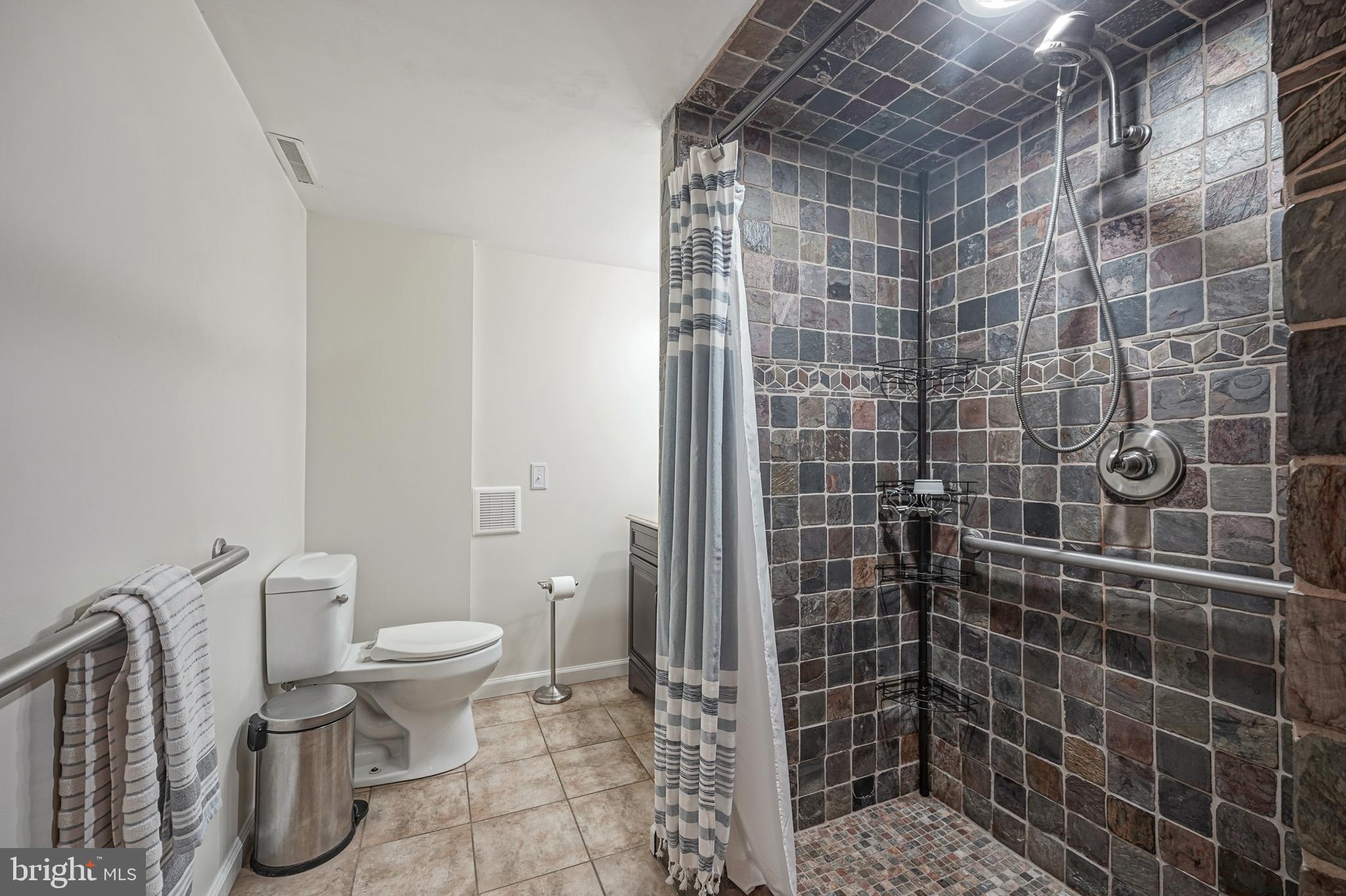 2402 Andover Road Cinnaminson, NJ 08077 - Photo 37 of 43 Gallery Image 37