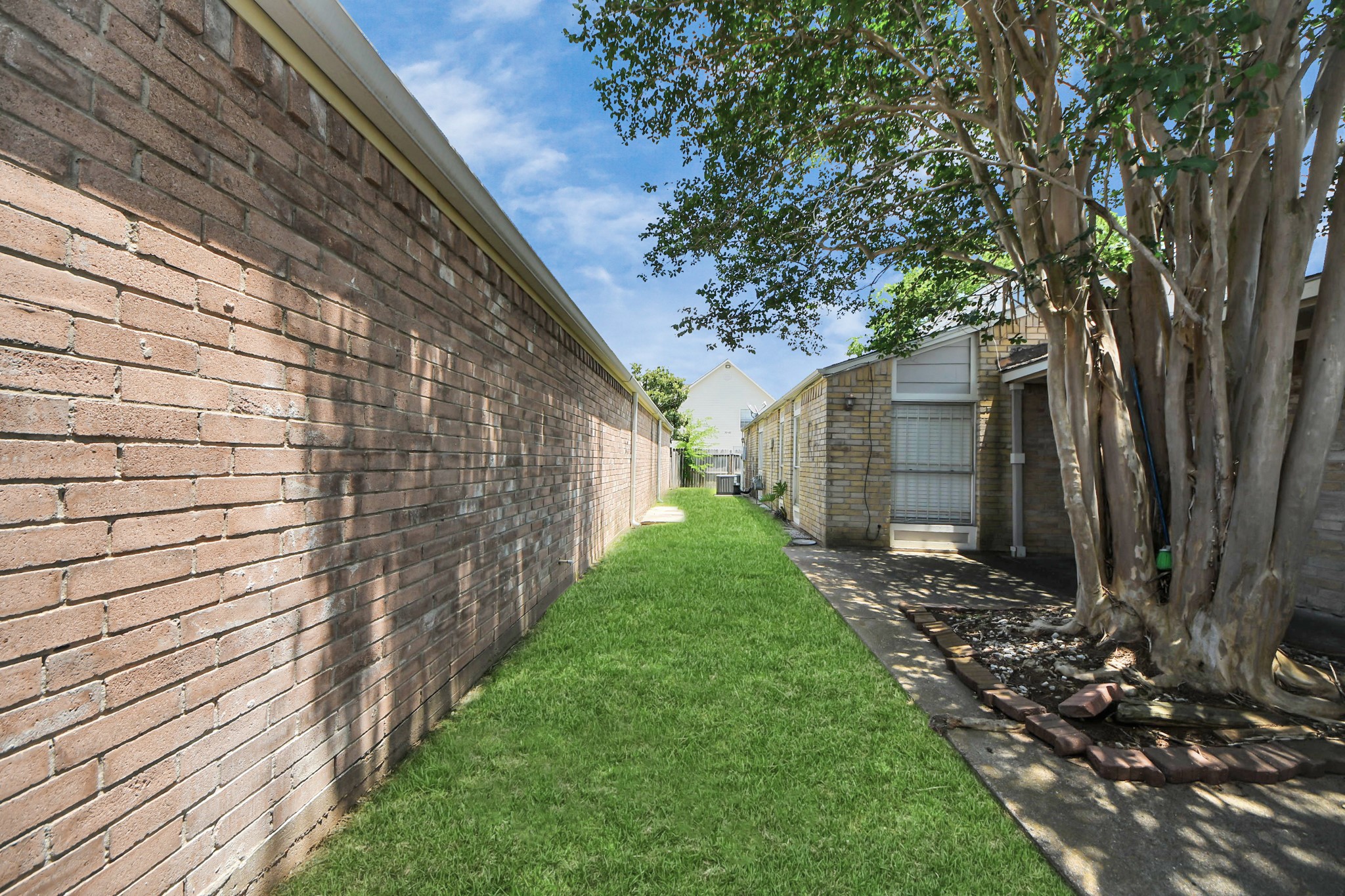 4155 Amir Street Houston, TX 77072 - Photo 9 of 43 a view of a back yard