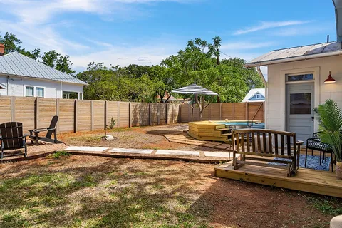 $600,000 | 510 North Orange Street, Fredericksburg, TX 78624