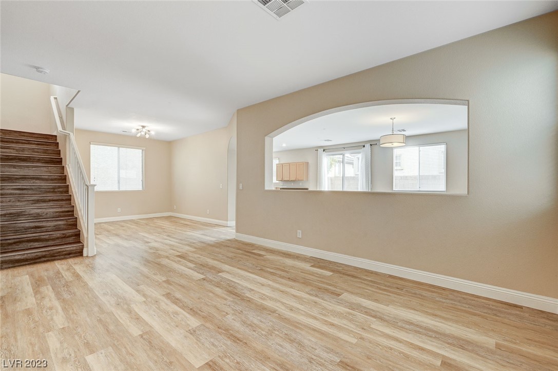 532 Foster Springs Road Las Vegas, NV 89148 - Photo 4 of 94 Gallery Image 4