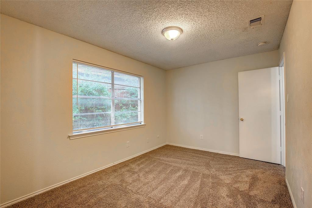 609-611 Melbourne Road Hurst, TX 76053 - Photo 17 of 40