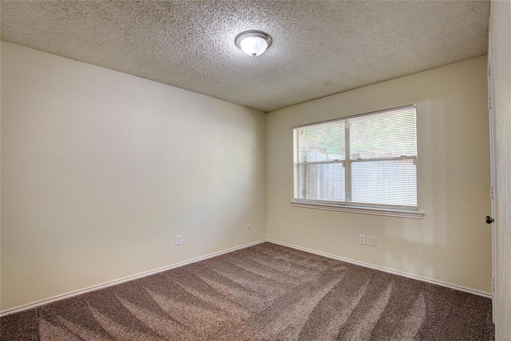 609-611 Melbourne Road Hurst, TX 76053 - Photo 21 of 40