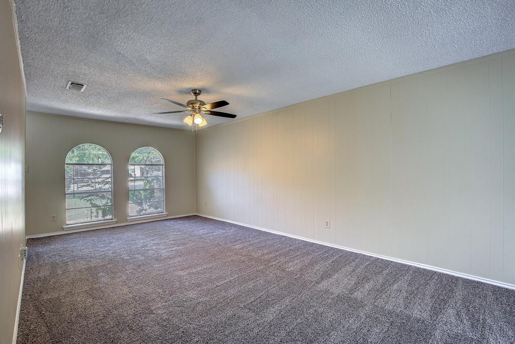 609-611 Melbourne Road Hurst, TX 76053 - Photo 28 of 40