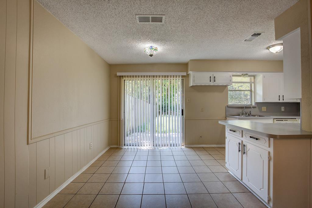 609-611 Melbourne Road Hurst, TX 76053 - Photo 30 of 40