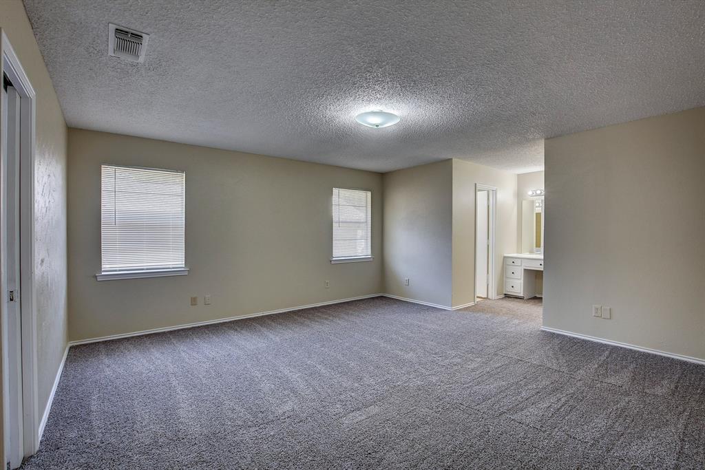 609-611 Melbourne Road Hurst, TX 76053 - Photo 34 of 40