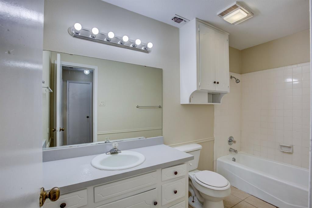 609-611 Melbourne Road Hurst, TX 76053 - Photo 39 of 40