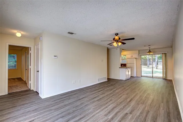 $450,000 | 609-611 Melbourne Road, Hurst, TX 76053