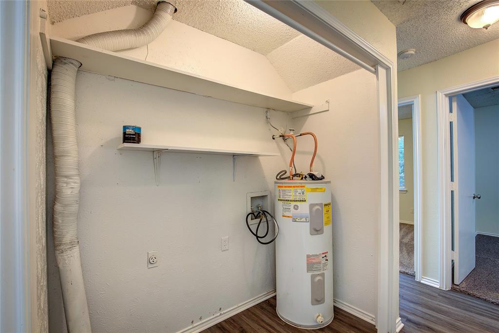 609-611 Melbourne Road Hurst, TX 76053 - Photo 10 of 40