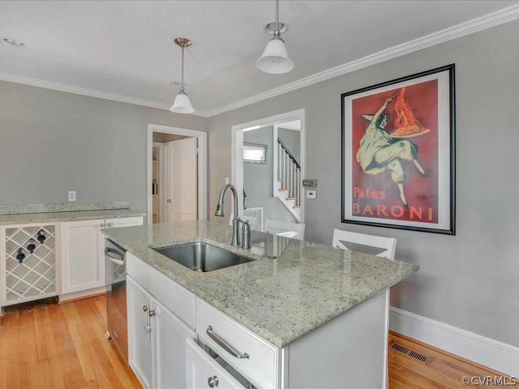 1009 Ridge Top Road Richmond, VA 23229 - Photo 7 of 34 Gallery Image 7