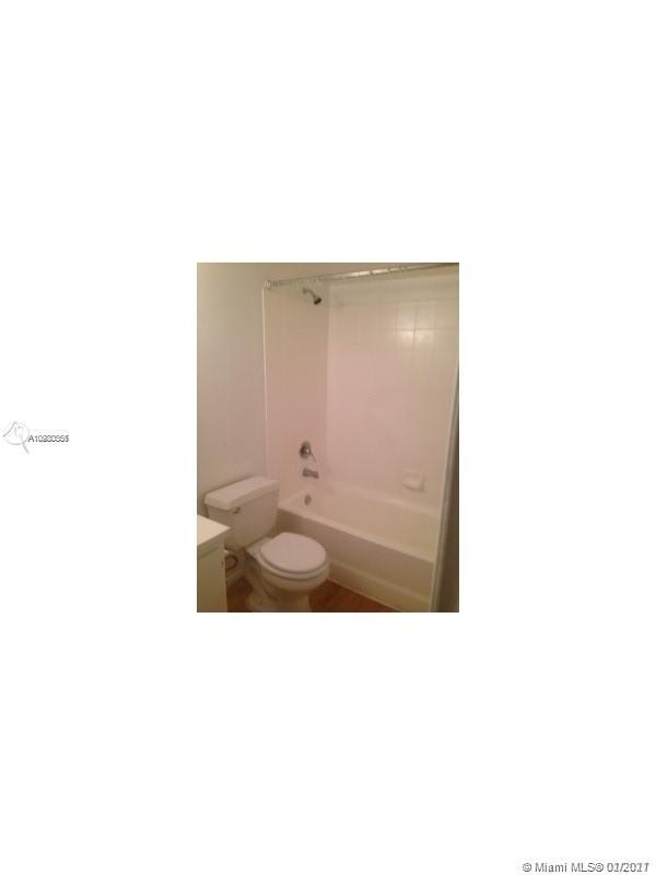1133 Benoist Farms Road, Unit 101 West Palm Beach, FL 33411 - Photo 8 of 9