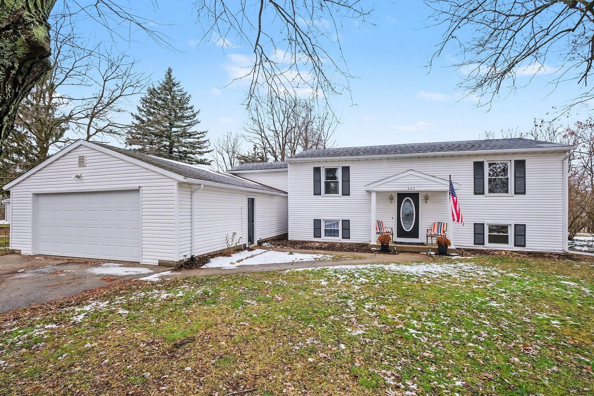 582 West Tuttle Road Ionia, MI 48846 - Photo 2 of 29 002_dscf2769_913