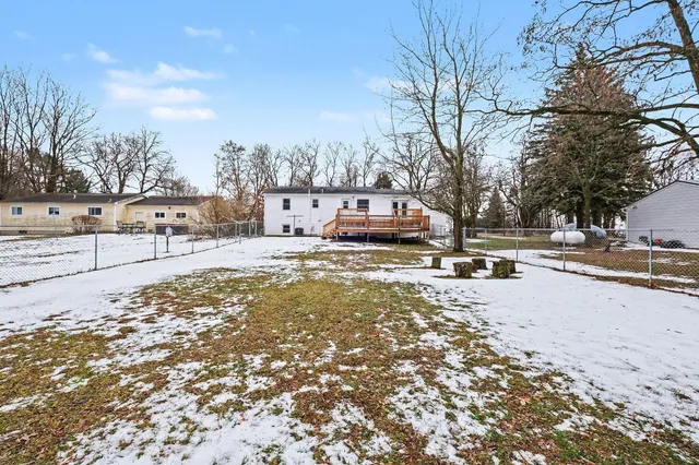 $299,500 | 582 West Tuttle Road, Ionia, MI 48846