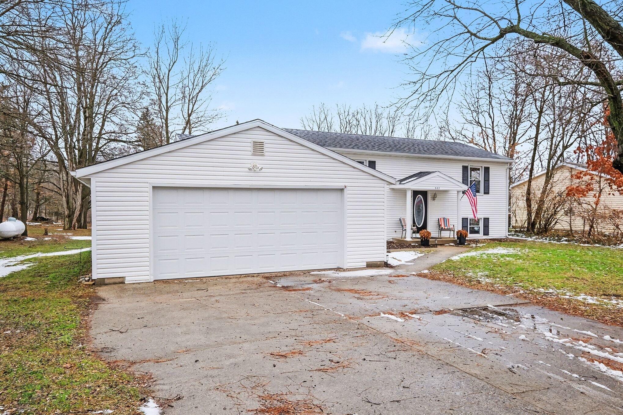 582 West Tuttle Road Ionia, MI 48846 - Photo 3 of 29 003_dscf2766_567