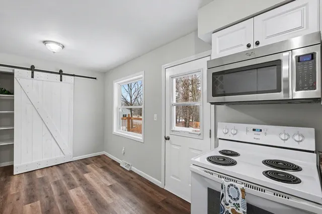 $299,500 | 582 West Tuttle Road, Ionia, MI 48846