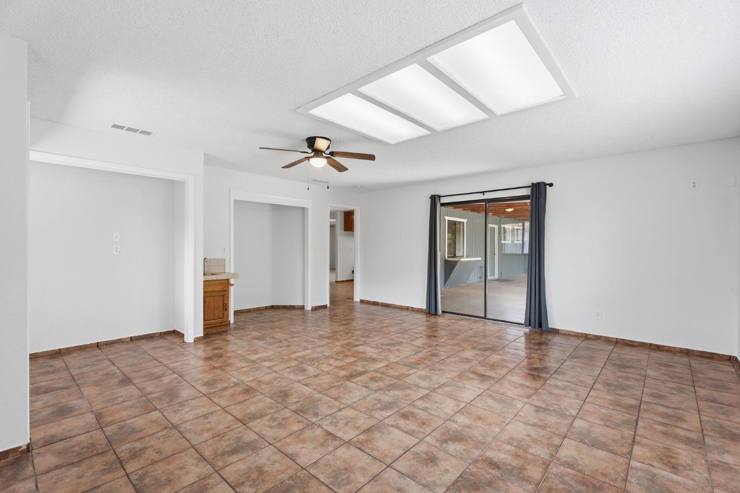 18839 Shell Drive Madera, CA 93638 - Photo 39 of 45