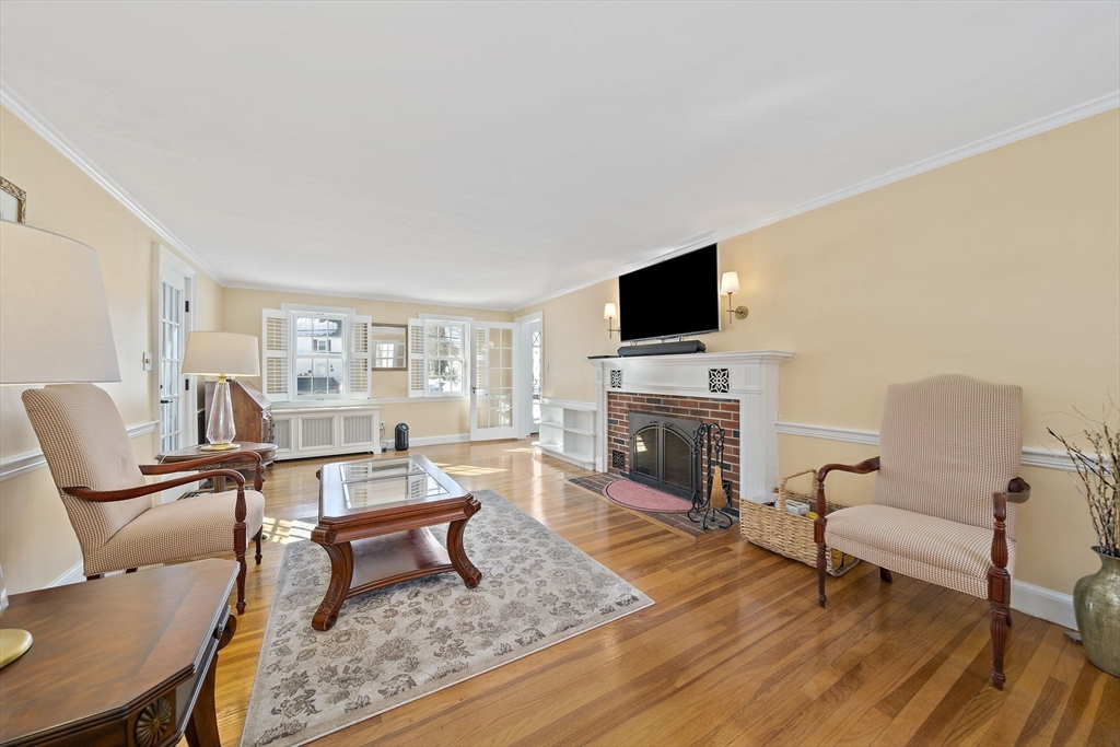 20 Dunbar Street Canton, MA 02021 - Photo 13 of 38