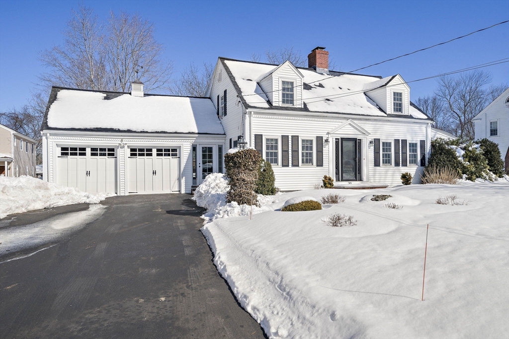 20 Dunbar Street Canton, MA 02021 - Photo 2 of 38