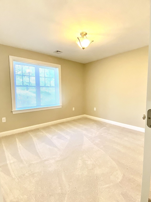 181 Captain Allen Way Whitman, MA 02382 - Photo 20 of 29