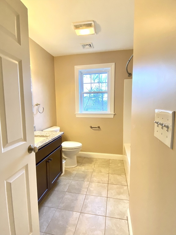 181 Captain Allen Way Whitman, MA 02382 - Photo 22 of 29