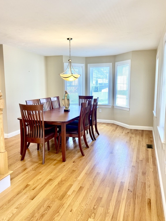 181 Captain Allen Way Whitman, MA 02382 - Photo 8 of 29
