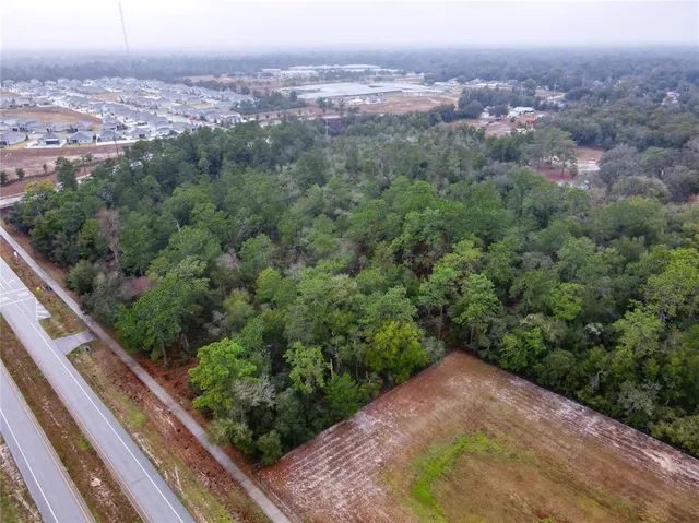 $325,000 | West Rhode Island Avenue, Orange City, FL 32763