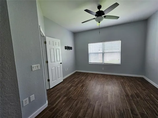 $525,000 | 12303 Tall Pines Way, Lakewood Ranch, FL 34202