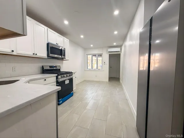 $2,800 | 1262 East 98th Street | Canarsie