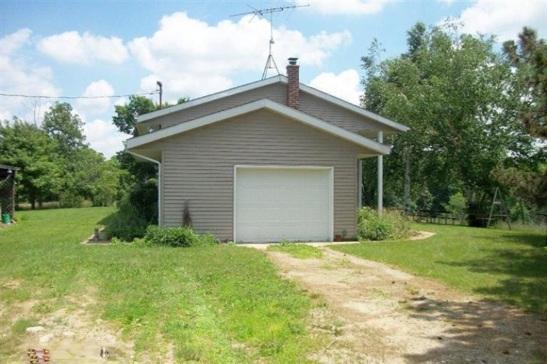 4680 Peterson Road Osseo, MI 49266 - Photo 4 of 22 Additional Photo