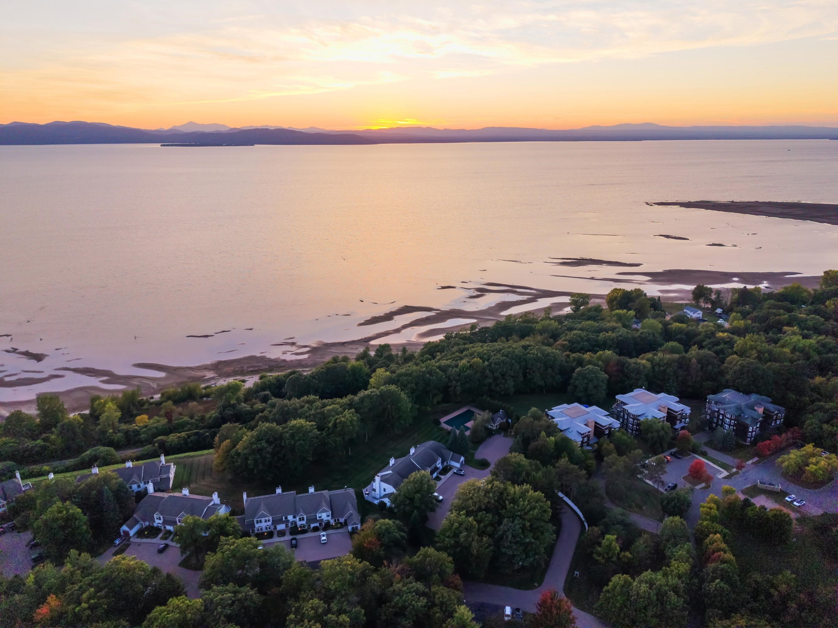 27 Claire Point Road Burlington, VT 05408 - Photo 51 of 52 Gallery Image 51