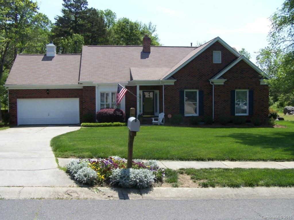 10720 Ridge Acres Road Charlotte, NC 28214 - Photo 1 of 22 Gallery Image 1