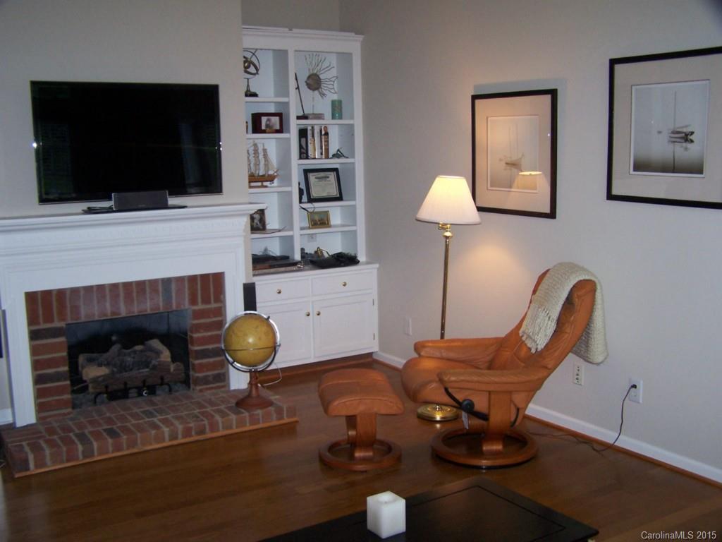 10720 Ridge Acres Road Charlotte, NC 28214 - Photo 12 of 22 Gallery Image 12