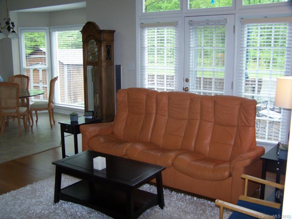 10720 Ridge Acres Road Charlotte, NC 28214 - Photo 13 of 22 Gallery Image 13