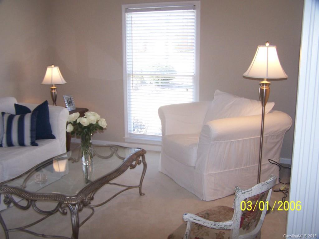 10720 Ridge Acres Road Charlotte, NC 28214 - Photo 7 of 22 Gallery Image 7