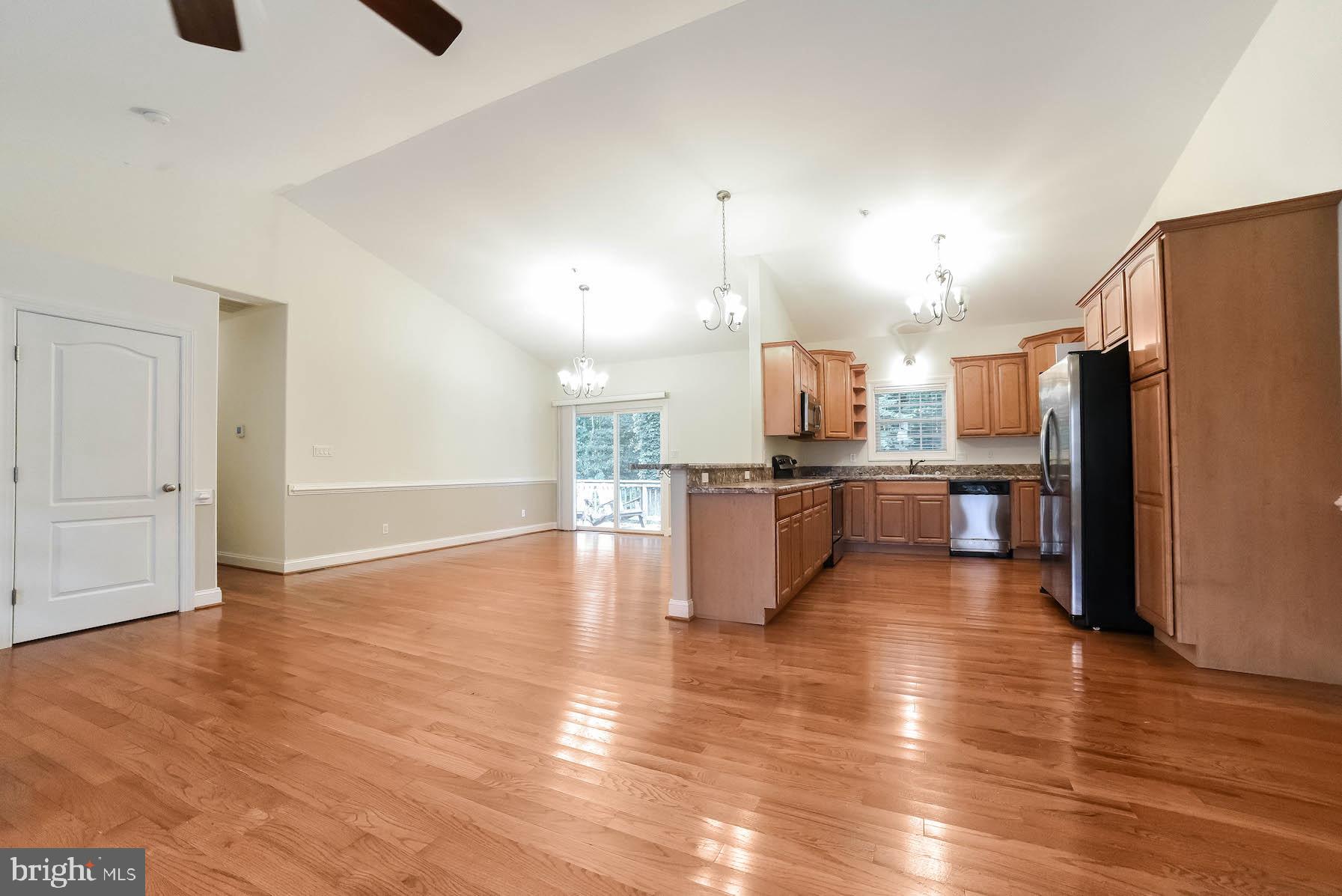 46019 Rolling Road Lexington Park, MD 20653 - Photo 3 of 31 Kitchen / Living